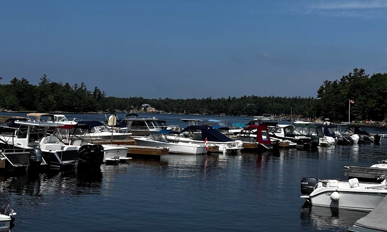 Honey Harbour Marina Store