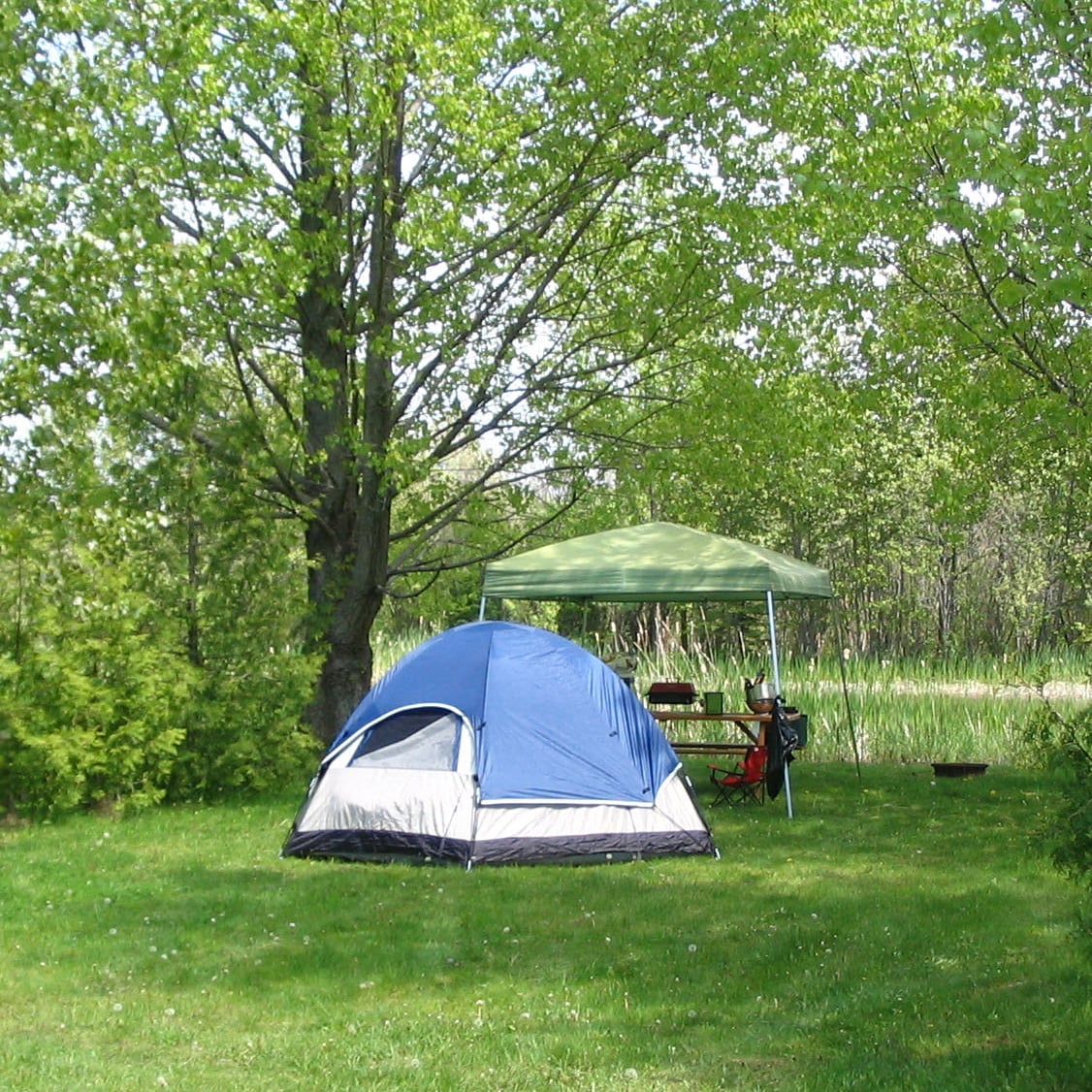 Tobermory Camp & Park Store