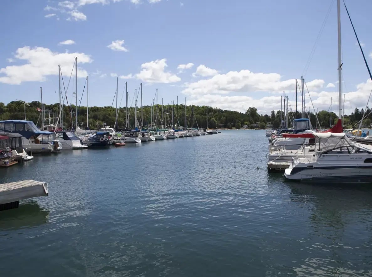 Lion’s Head Marina Store