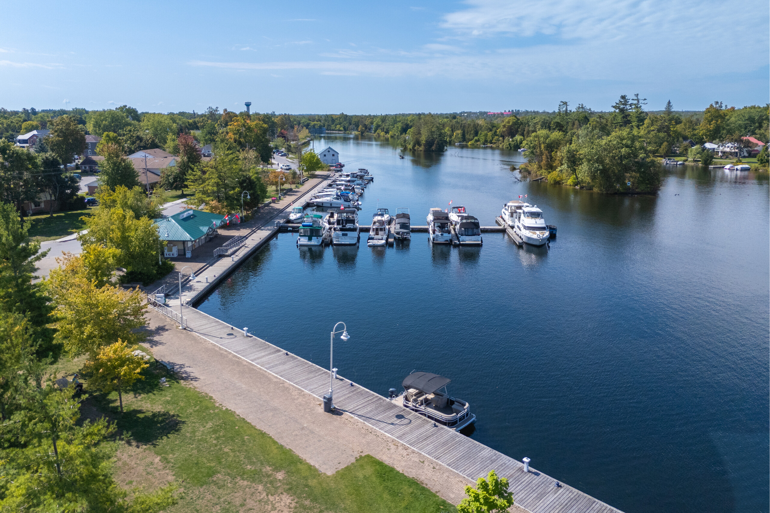 Lakefield Marina Store