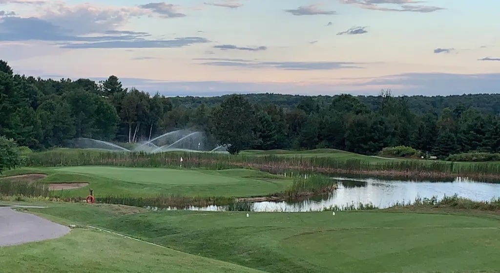 Severn River Golf Course