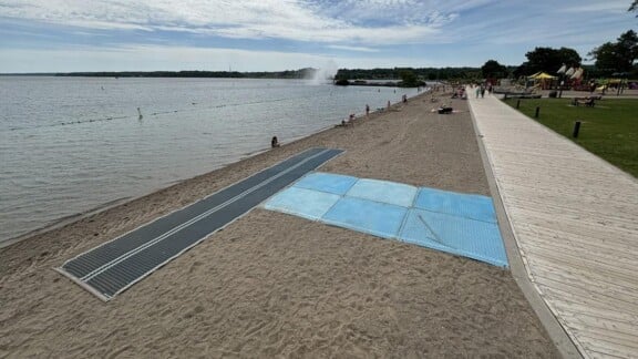 Beach-Accessibility-Mat