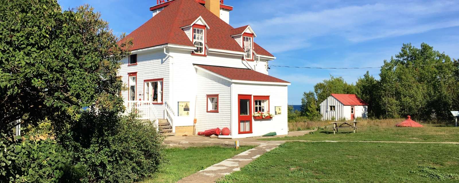 Cabot Head Lighthouse