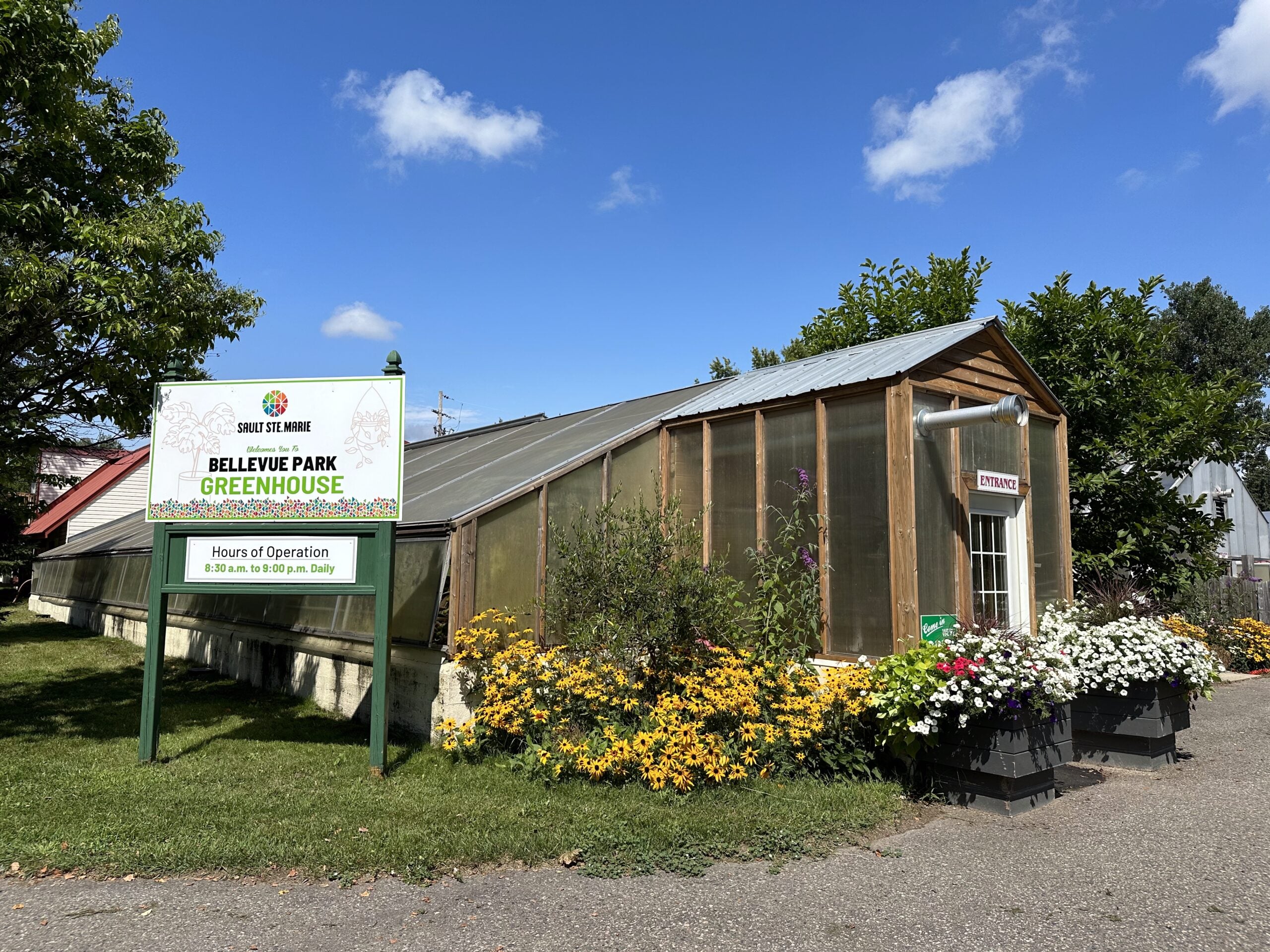 Bellevue Park Greenhouse