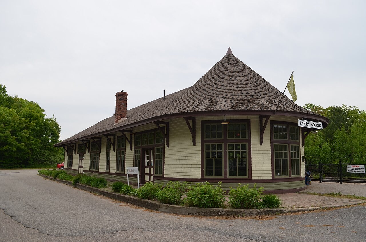 Parry Sound Station Gallery