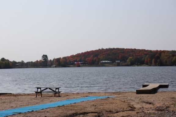 Rotary-beach