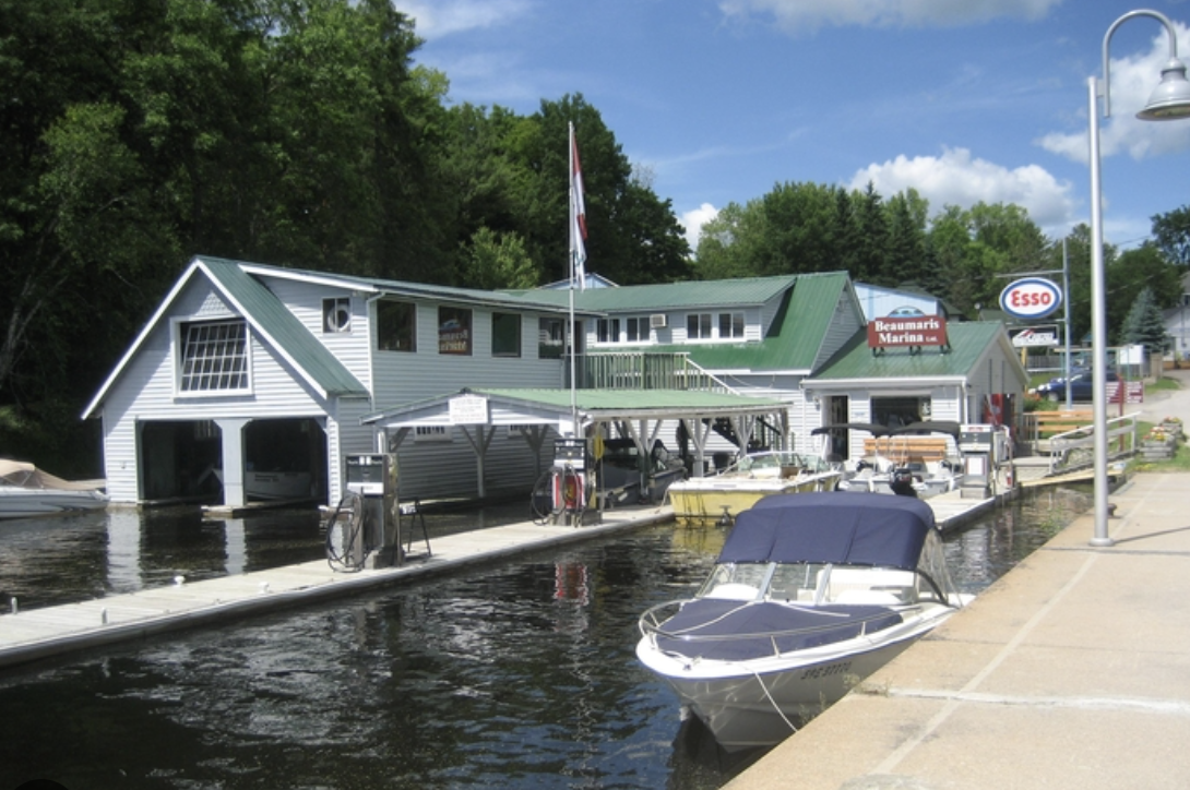 Beaumaris Marina Store