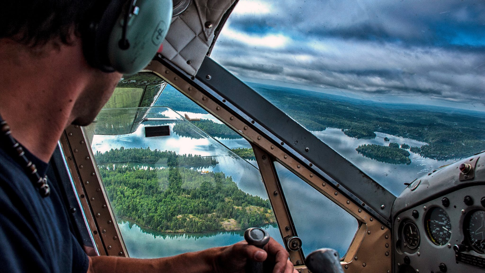 Northwest Flying & Canoe Outfitters
