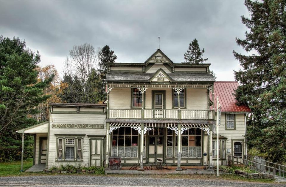Commanda Museum
