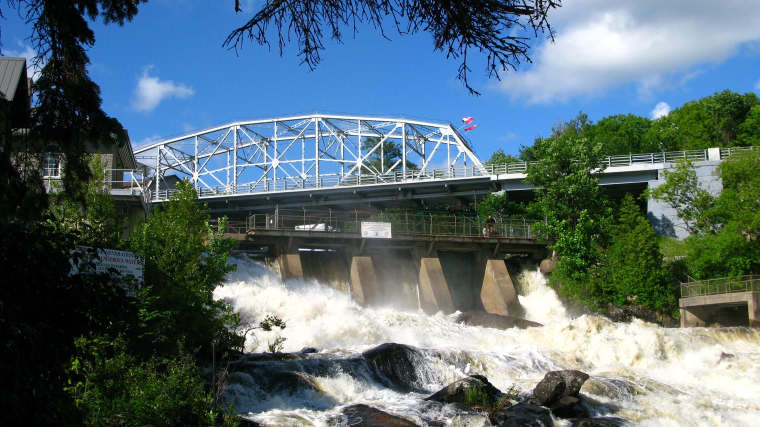 Bracebridge Bay Trail
