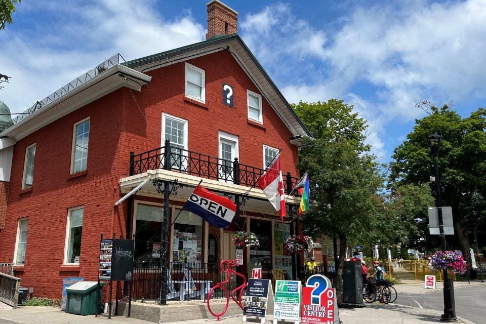 Gananoque Visitor Info
