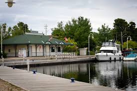Lakefield Marina & Rentals