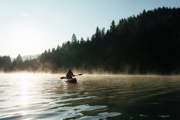 kayak_home_lake