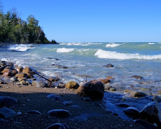 macgregor-point-shoreline