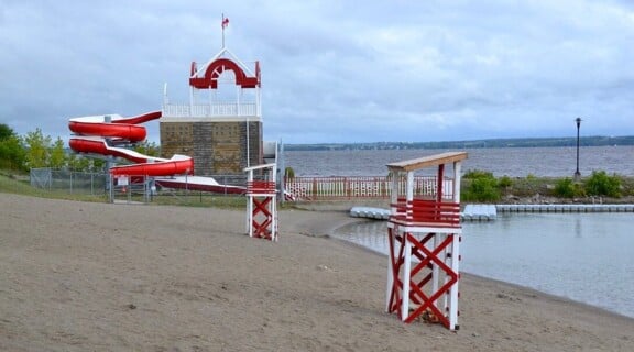 quiet-day-at-the-beach
