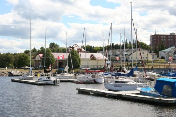 thumb_Marina-de-Pembroke