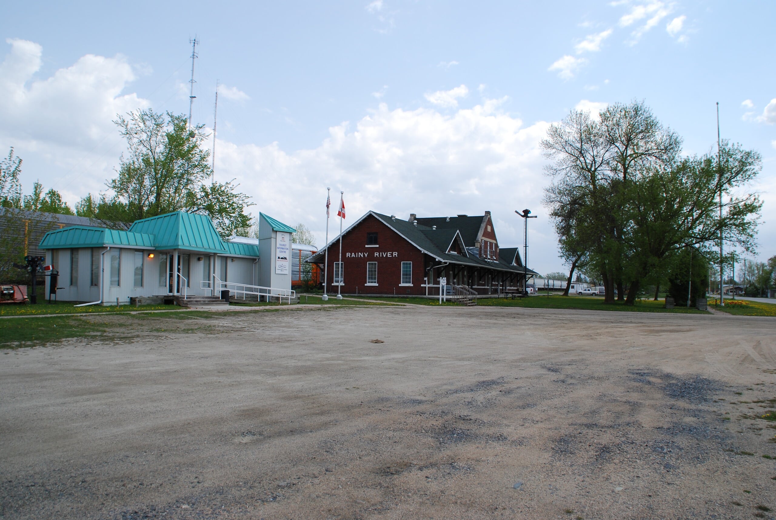 Rainy River Visitor Information & Tourism