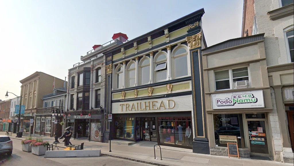 Trailhead Kingston