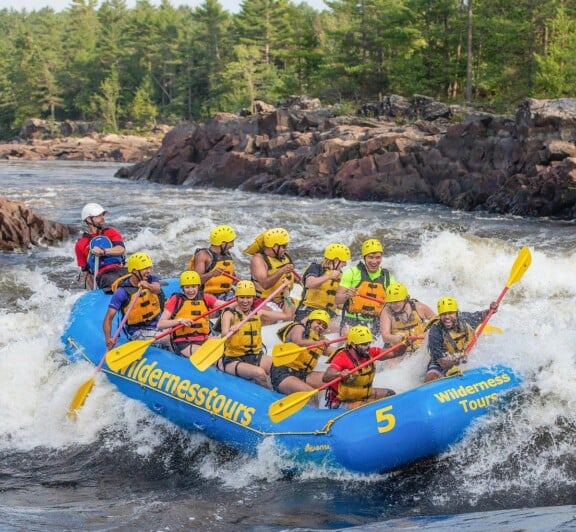 wilderness-tours-raft