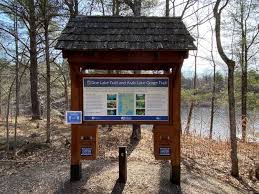 Frontenac Provincial Park Arab Lake Gorge Trail